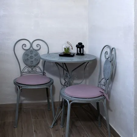 Laura Maison d'hôtes 2*